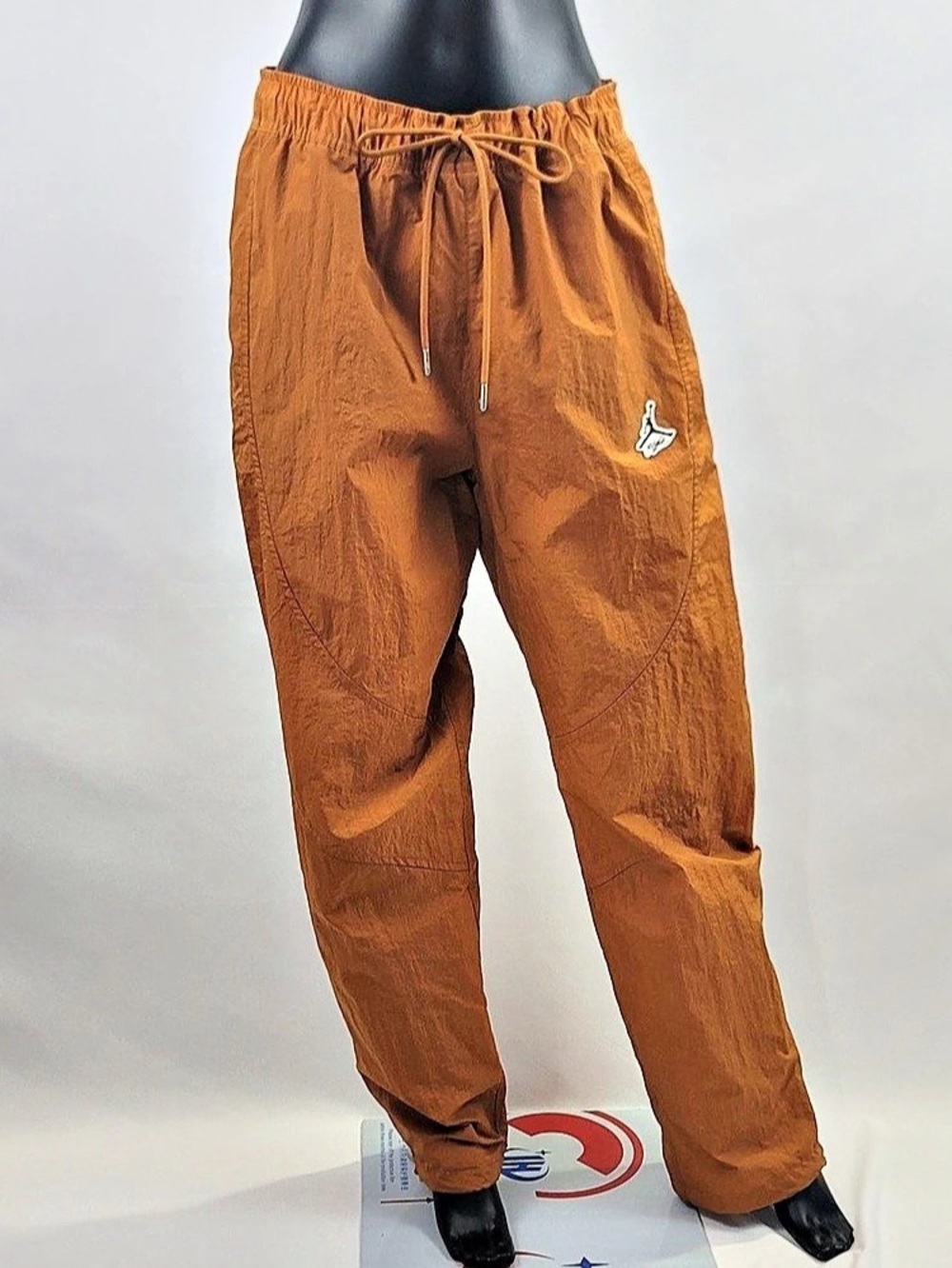Jordan Essentials Woven Pants Woven Jogger Pants in Brown Size Large NWT